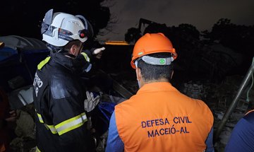 Desabamento de Galpao em Jaraguá
