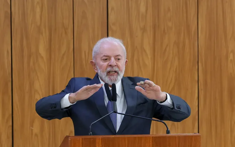 Guerras no Oriente Médio e na Ucrânia têm potencial de se tornarem globais, diz Lula no Brics