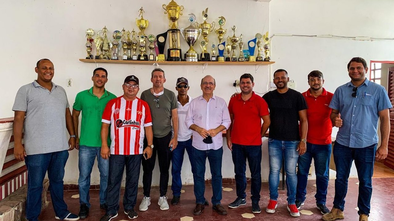 Prefeitura de Penedo e Sport Club Penedense assinam termo de parceria