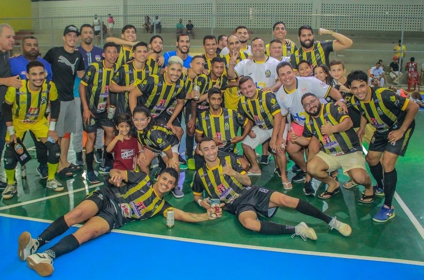 Resto do Mundo aplica goleada e conquista título do Campeonato de Futsal de Penedo 2023