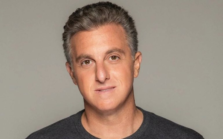 'Vaidade humana', diz Luciano Huck sobre desaparecimento de submarino