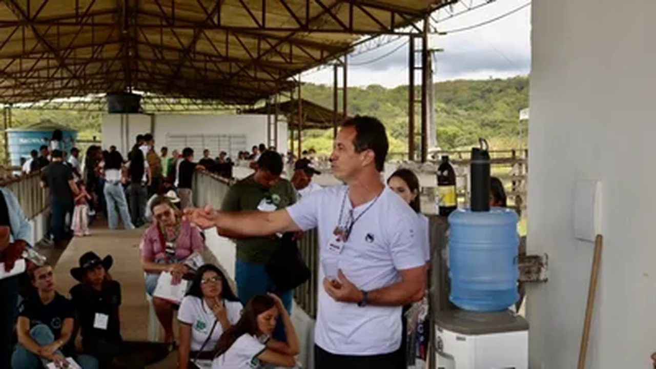 Medicina Veterinária faz Dia de Campo e reúne estudantes e produtores rurais