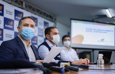 Comércio, bares e restaurantes voltam a abrir aos fins de semana com horários restritos