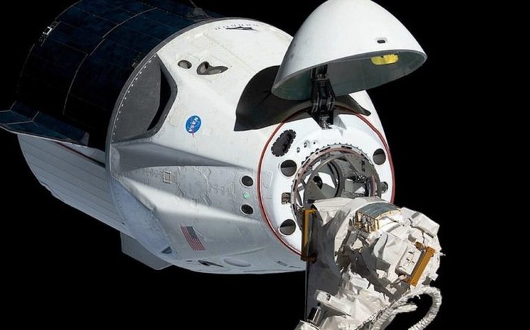 SpaceX vai lançar primeira missão com astronautas caminhando no espaço; veja data