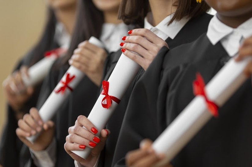 AGU reverte condenação da União por cancelamento de diploma de curso irregular