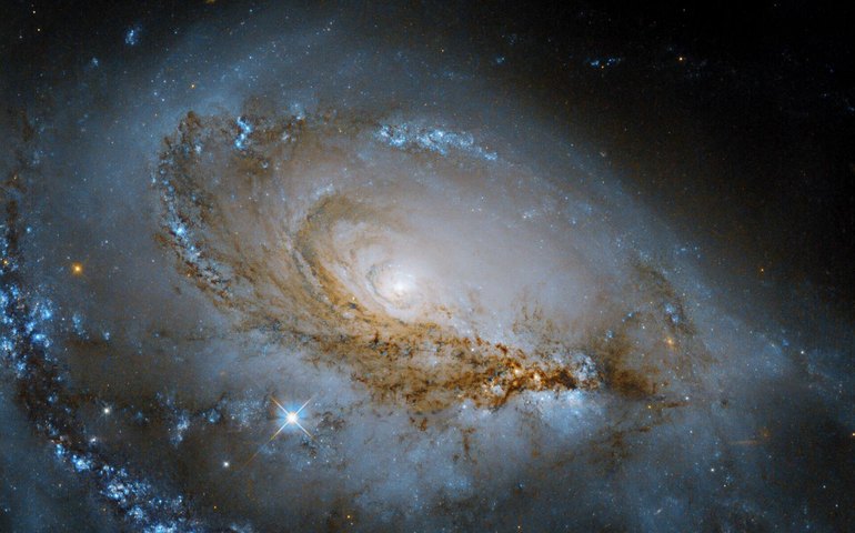 Cientistas descobrem natureza dinâmica da energia escura, que pode estar enfraquecendo, diz estudo