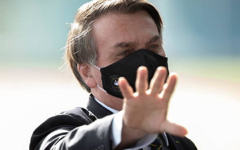 Governo não vai suportar mais duas parcelas de R$ 600 de auxílio, diz Bolsonaro