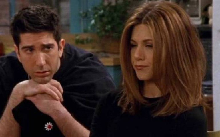 David Schwimmer e Jennifer Aniston desmentem romance