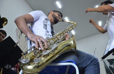 Prefeitura de Palmeira dos Índios inicia Projeto Música na Escola na rede municipal