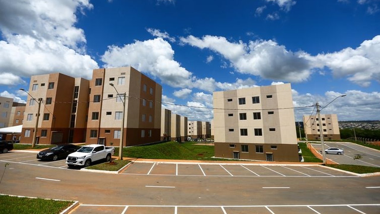 Gasto com Habitação no IPCA-15 sobe 0,48% em abril ante 0,81% em março