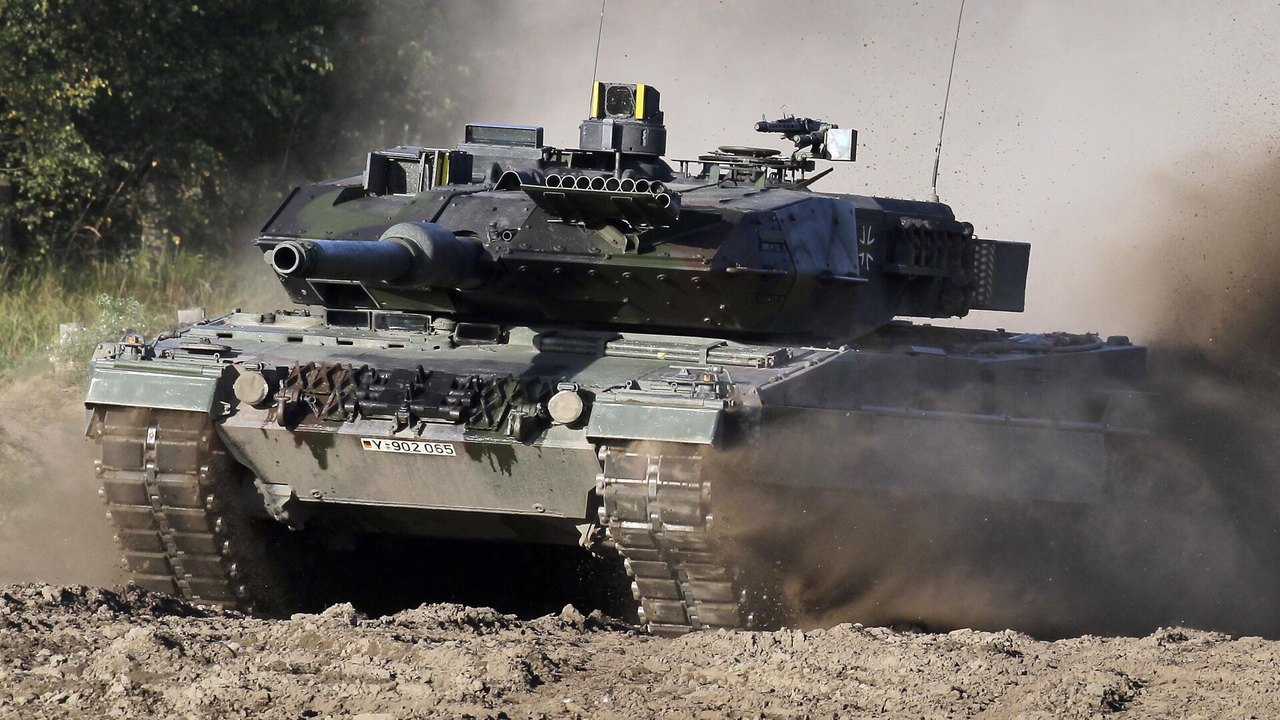 Revista militar aponta peso como principal desvantagem do Leopard 2