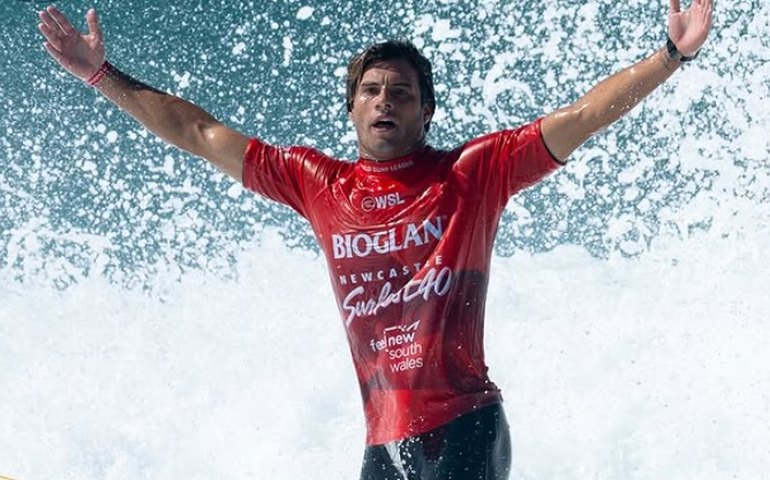Mateus Herdy conquista vaga e Brasil terá dez surfistas na WSL
