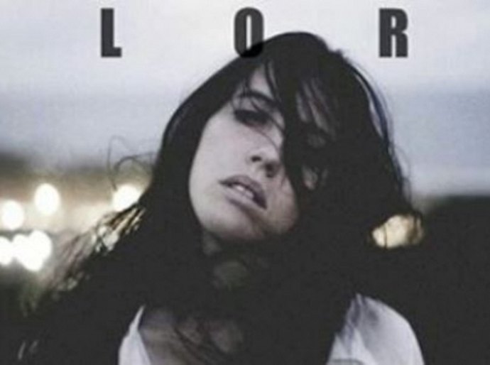 Flora Le Campion apresenta 'Flora de época' nesta quinta, no Jaraguá