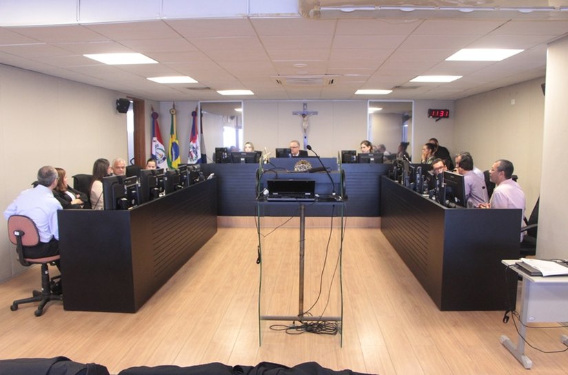 Sindjornal e empresas de comunicação homologam acordo referente aos dissídios de 2016 e 2017