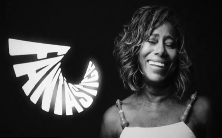 ‘Fantástico’ reúne ex-apresentadores e muda vinheta para homenagear Glória Maria