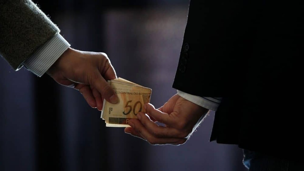 MV Bill: Narro minha história pela fala visceral