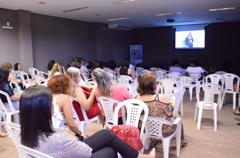 Assembleia realiza simpósio de debate de políticas públicas para a 1ª infância