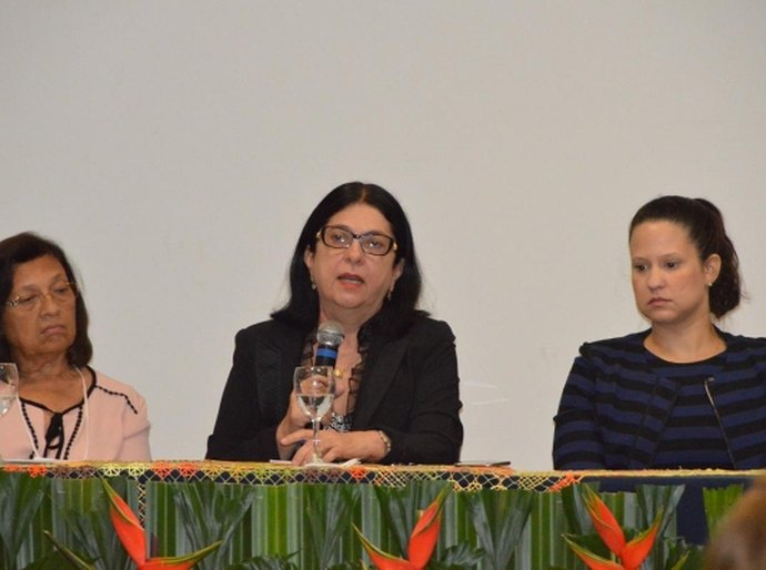 Fórum amplia debate sobre a assistência a crianças e adolescentes vítimas de câncer