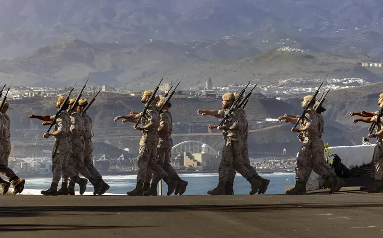 Missão da Otan anuncia retirada temporária do Iraque em meio à guerra