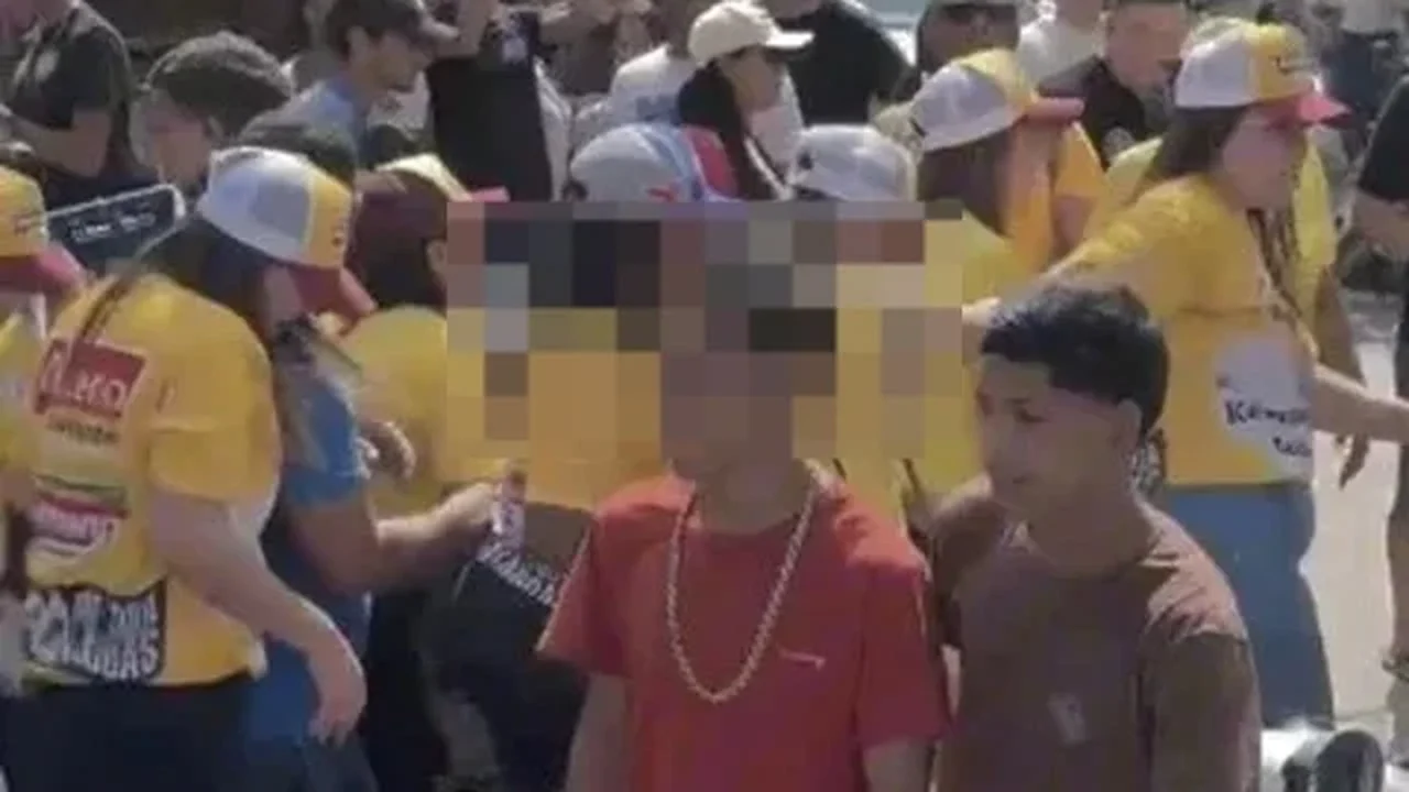 Vídeo expõe esvaziamento em ato de JHC no Sertão, mesmo com vans vindas de Maceió