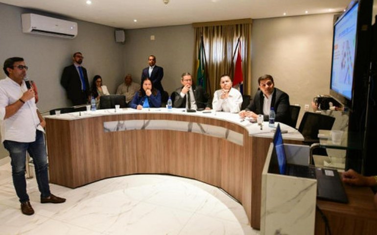 Saúde discute na ALE assistência à pessoa com Transtorno do Espectro Autista