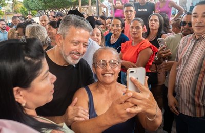Arthur Lira agrega forças, coleciona apoios e empolga Alagoas rumo ao Senado