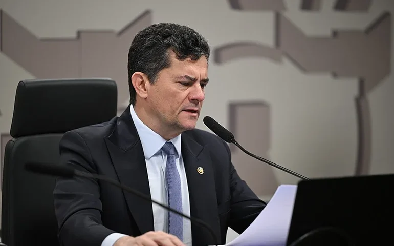 CSP aprova diligências em estações espaciais de projeto Brasil-China