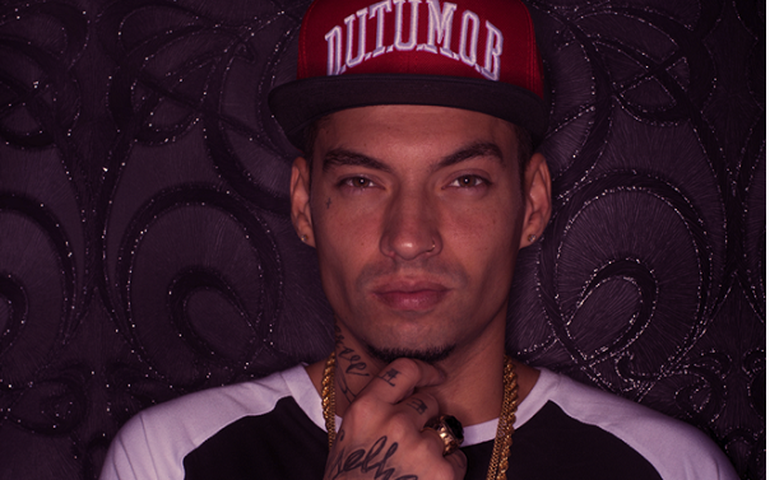 Filipe Ret entra no line-up do festival Village