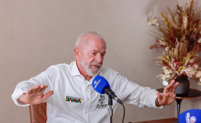 Presidente da República, Luiz Inácio Lula da Silva, durante entrevista a Silvana Oliveira, da Rádio Sociedade. Salvador - BA.