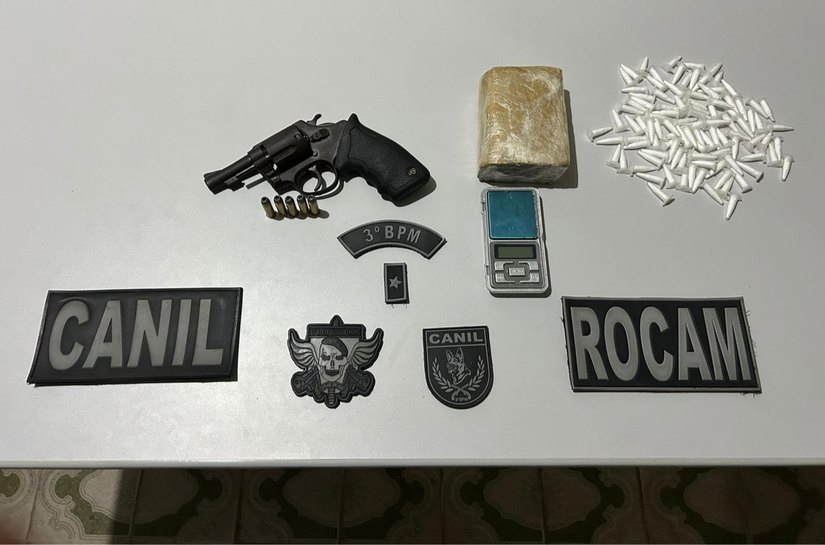 Polícia Militar prende suspeito de homicídio e apreende drogas em Arapiraca