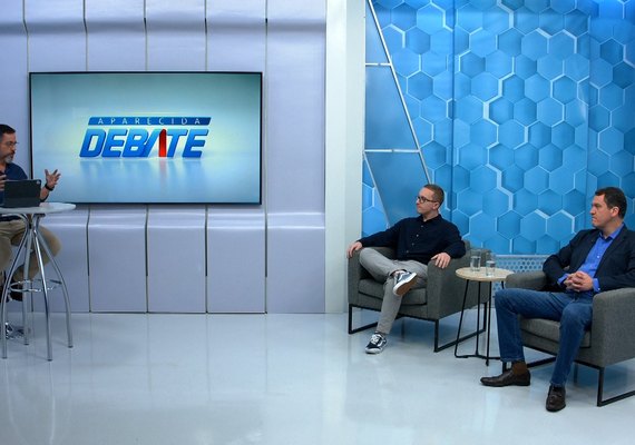 Adultização é tema de discussão no Aparecida Debate