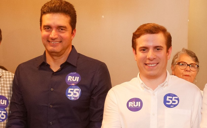 Rui e Arthur apresentam programa de distribuição de renda para Alagoas