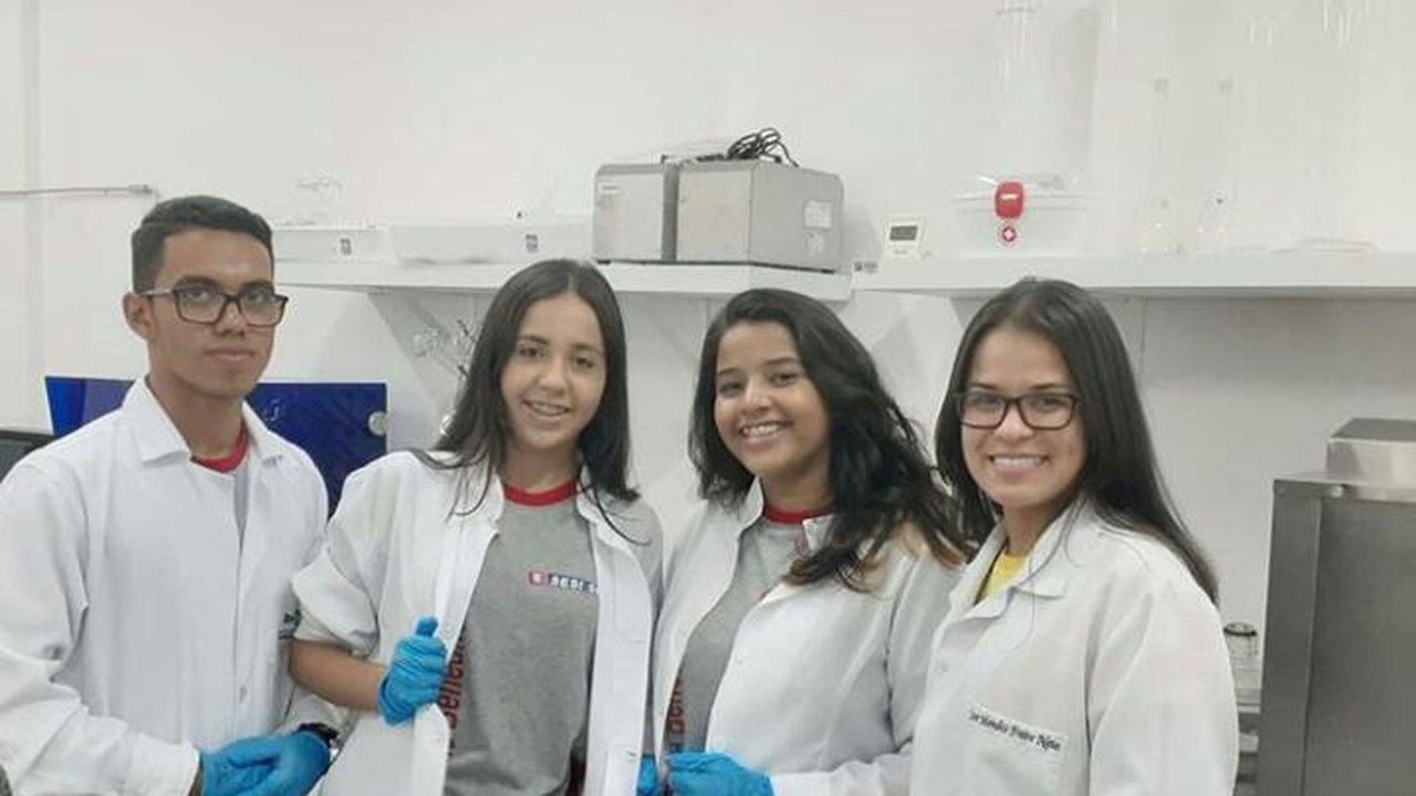 Alunos da Rede Sesi/Senai e apresentam projetos na Febrace 2020
