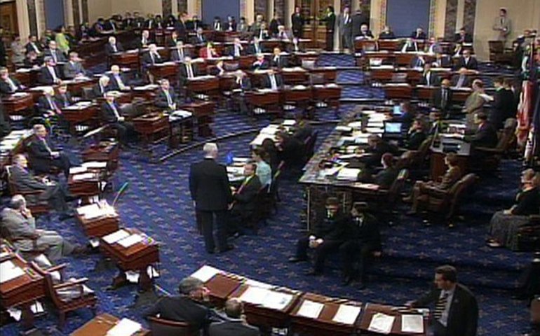 Senado dos EUA aprova extensão do teto da dívida e adia desastre