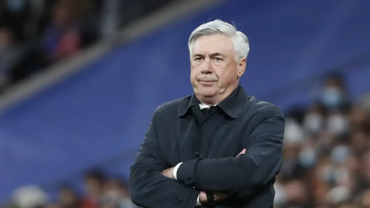 Carvajal para por um mês no Real Madrid e Ancelotti chega a sete desfalques por lesão