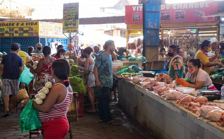 Mercado da Produção fecha nesta segunda (21) para Mutirão de Limpeza