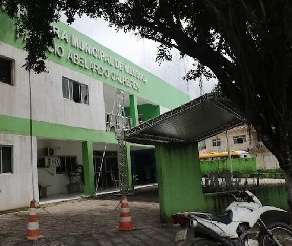 Messias tem repasse do FPM bloqueado por pendências com a União