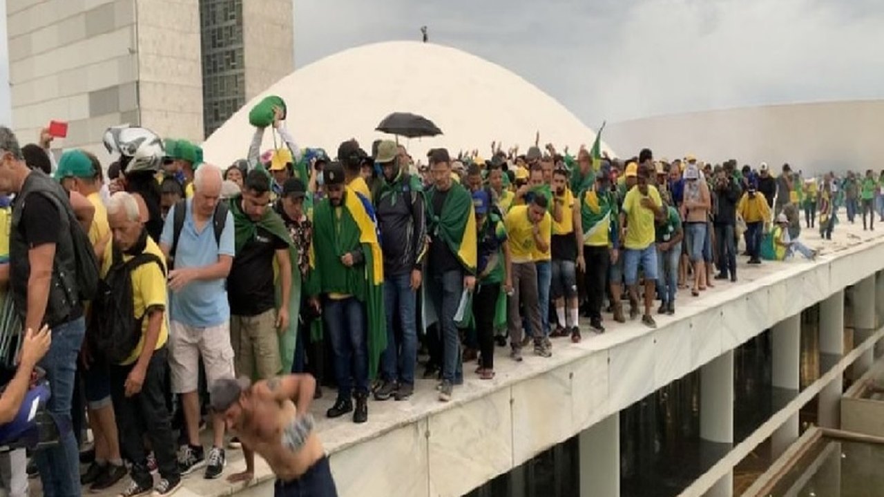 Pouco antes do ataque, chefe da segurança no DF disse que manifestação ‘é suave’