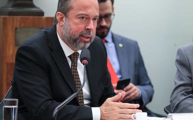 Brasil amplia parcerias com Arábia Saudita em minerais críticos