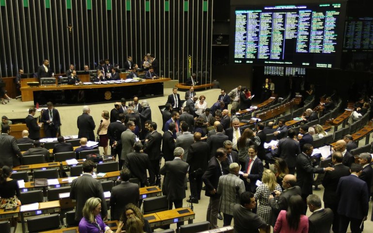 Municípios inadimplentes poderão receber recursos federais