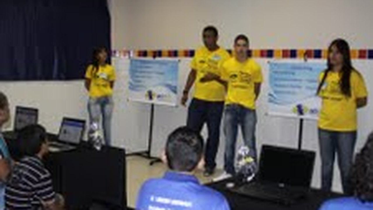 Escola promove feira de inovação em Maceió