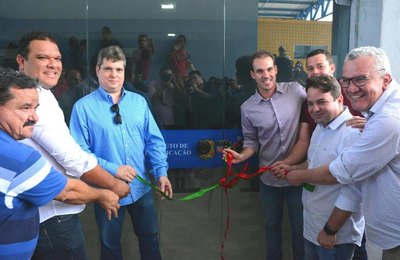 Prefeitura e Governo do Estado inauguram posto do Instituto de Identificação em Murici