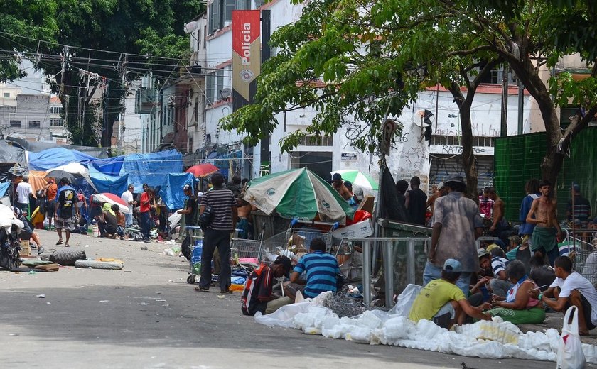 Atropelamento no maior fluxo da Cracolândia de São Paulo deixa 16 vítimas