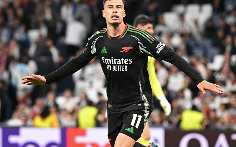 Martinelli festeja gol da vitória do Arsenal e mira duelo com o PSG: 'Manter os pés no chão'