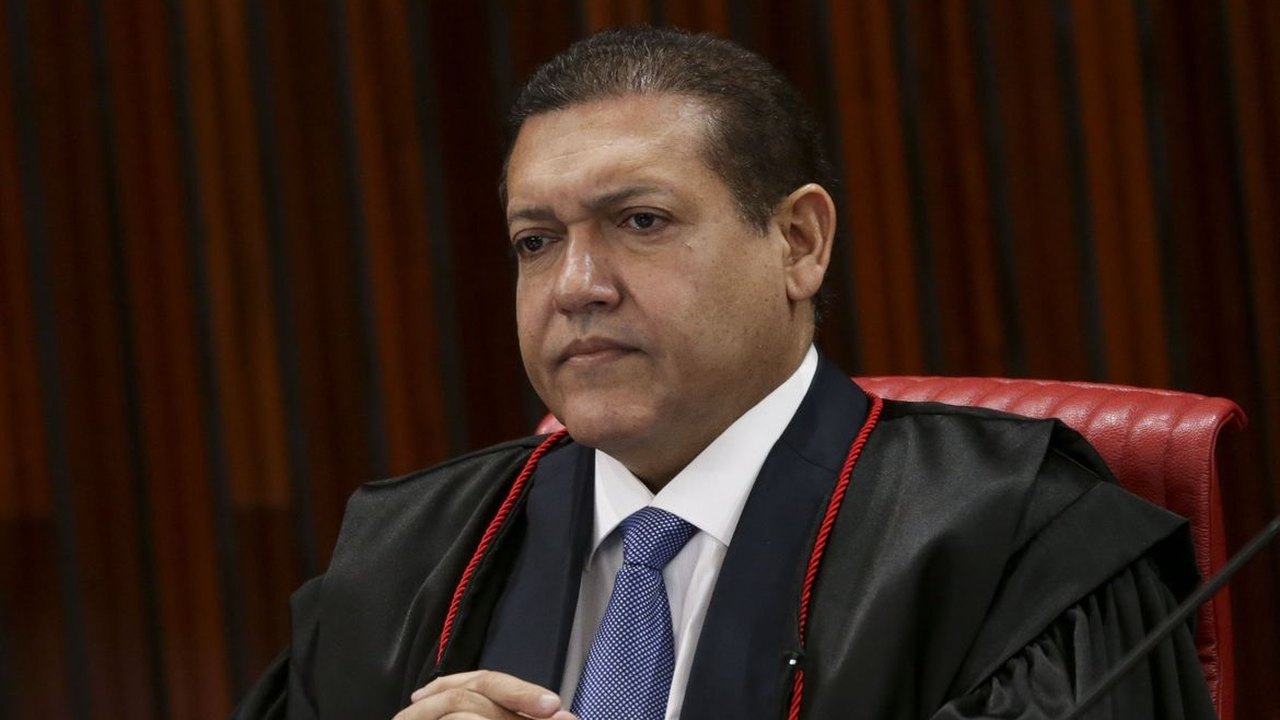 Nunes Marques suspende quebra de sigilos de Silvinei Vasques pedida pela CPMI do 8 de Janeiro