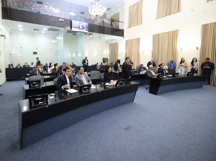 Parlamento da ALE aprova projeto que modifica estrutura da Polícia Militar