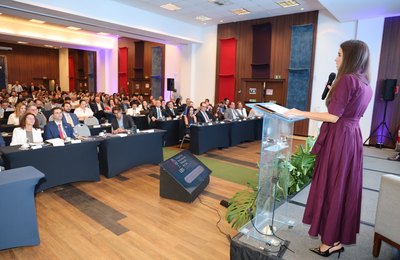 Congresso Nacional do Tribunal do Júri: desafios contemporâneos, atuação do MP e qualidade da investigação ganham destaque no segundo dia do evento em Maceió