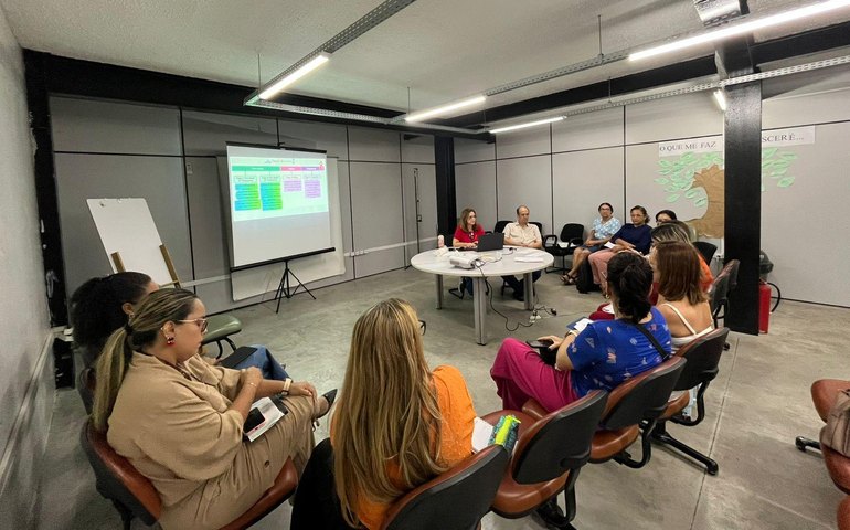 Maceió fortalece rede de cuidado integral para pessoas com HTLV