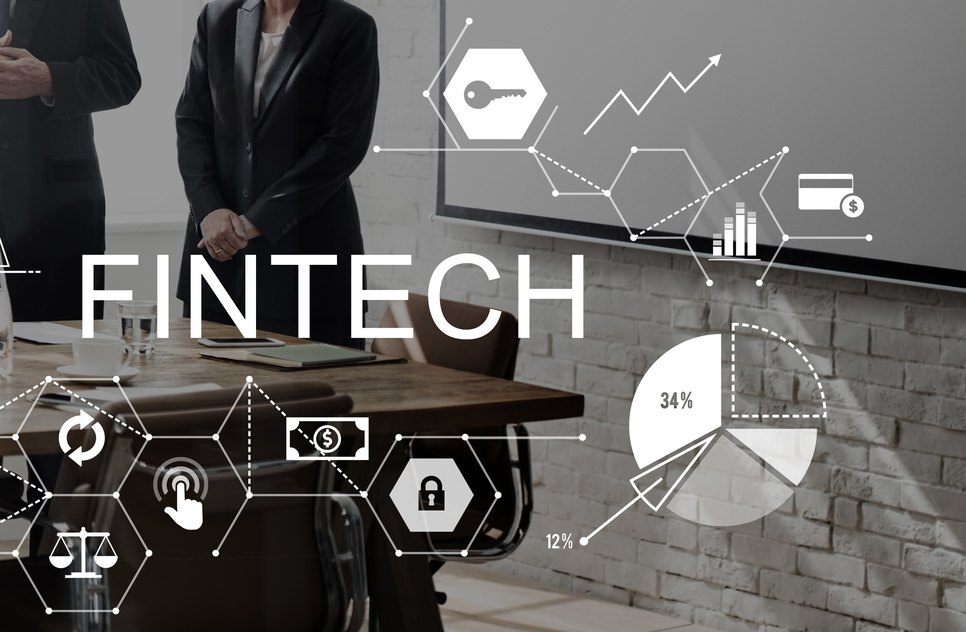 fintech-investment-financial-internet-technology-concept / Foto: Freepik