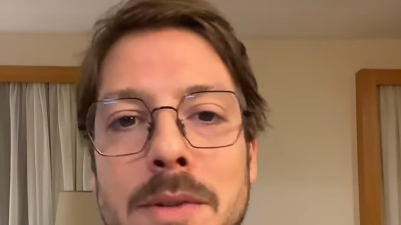 Fabio Porchat assume que foi 'irresponsável' ao defender Leo Lins em polêmica